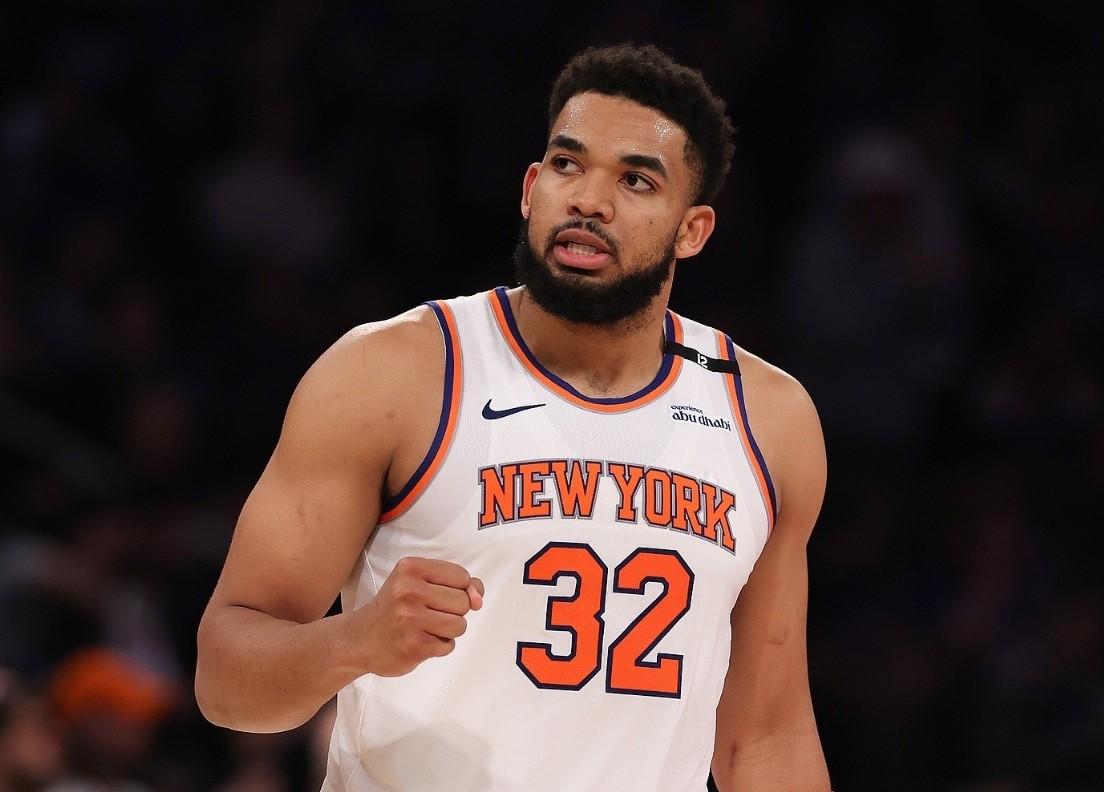 足总杯今夜走向成谜，纽约尼克斯外线爆发，底气十足，赛程密集仍需轮换的简单介绍